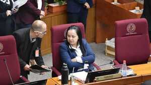 Yolanda Paredes denuncia clima de miedo y censura en el Senado por "la aplanadora del bien"