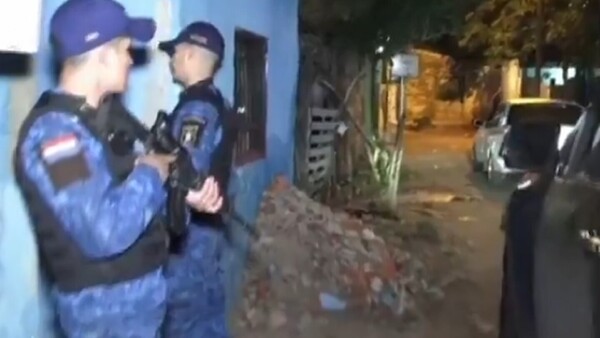 Casi una decena de detenidos en megaoperativo que busca desbaratar a pandillas en el Bañado Sur