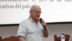 Fundación suspende lanzamiento de libro en su local por ser un "material de contenido político"