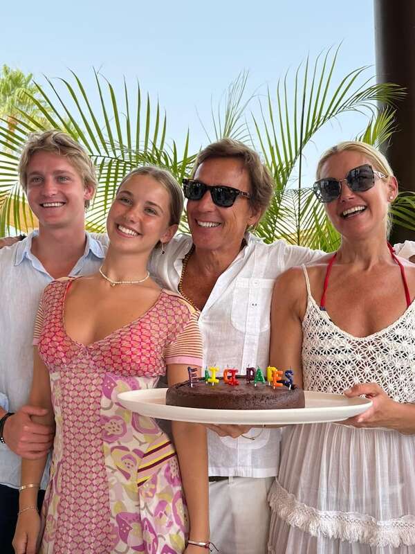 Valeria Mazza celebró la vida de Alejandro Gravier en Marbella - Gente - ABC Color