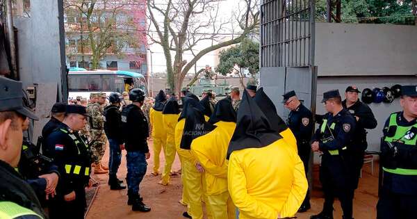 La Nación / Operativo Umbral: traslado de reos en Alto Paraná - OJO Galería