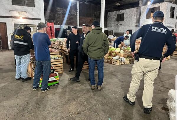 Popular / Incautan tomates y locotes, presumiblemente ingresado ka’ípe