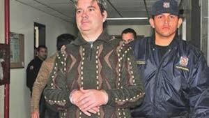 Confirman internación en psiquiátrico de hombre que asesino a sus padres a martillazos - PDS RADIO Y TV