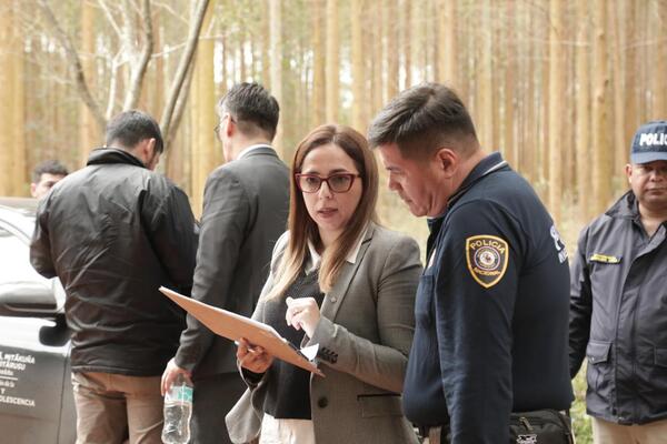 Caso Melania: Fiscalía llevó a cabo reconstrucción de los hechos en Isla Sakã - PDS RADIO Y TV