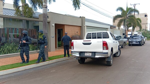 La Policía encontró el cuerpo tendido de Cabreira al ingresar a su casa, confirma Riera