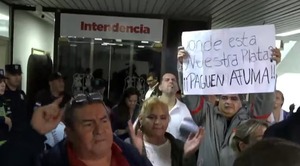 Funcionarios de Asunción exigen pago de millonaria deuda - Portal Digital Cáritas Universidad Católica