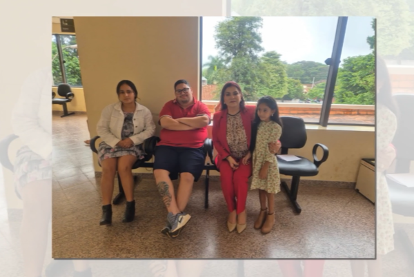 Jueza acogió a dos hermanitas y busca derribar los mitos de la adopción - trece