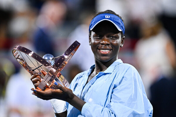 Versus / La canadiense Mboko triunfa en el WTA 1000 de Montreal a los 18 años