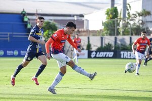 Versus / 2 de Mayo y Trinidense abren el séptimo capítulo en Pedro Juan Caballero 