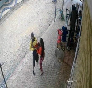 Mujer se enfrentó a delincuente y evitó robo de celular en Luque | Unicanal