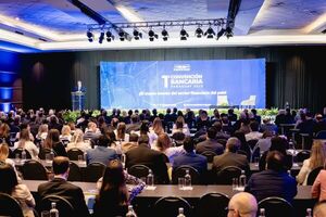 Segunda y 煤ltima jornada de la 1陋 Convenci贸n Bancaria Paraguay 2025
