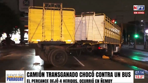 Choque entre camión transganado y colectivo deja cuatro heridos