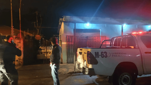 Grupo comando protagoniza violento robo domiciliario para robar termos y juguetes - Noticiero Paraguay