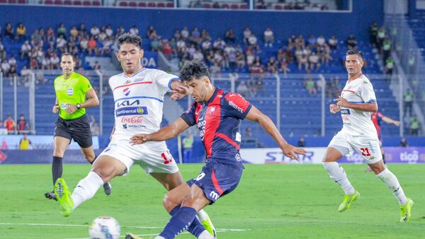 El líder azulgrana recibe al vecino