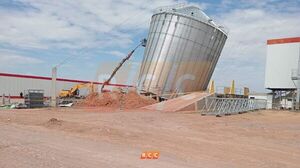 “Aparentemente el viento fuerte jugó en contra” refiere fiscal en torno al derrumbe del silo en Loma Plata