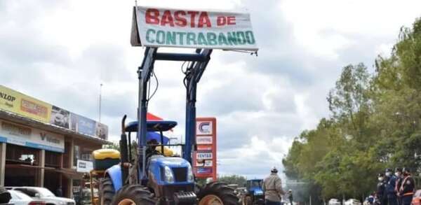 Azucareros alertan sobre contrabando incontrolado y piden auxilio a las autoridades - Economía - ABC Color