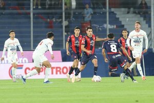 Versus / El puntero Cerro Porteño muestra una pobre imagen y no pasa del empate en casa ante Nacional