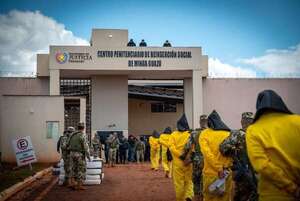 Operativo Umbral: 783 reos fueron trasladados a Minga Guazú - Policiales - ABC Color