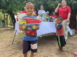 Impulsan campaña para recolectar juguetes por el Día del Niño | Unicanal