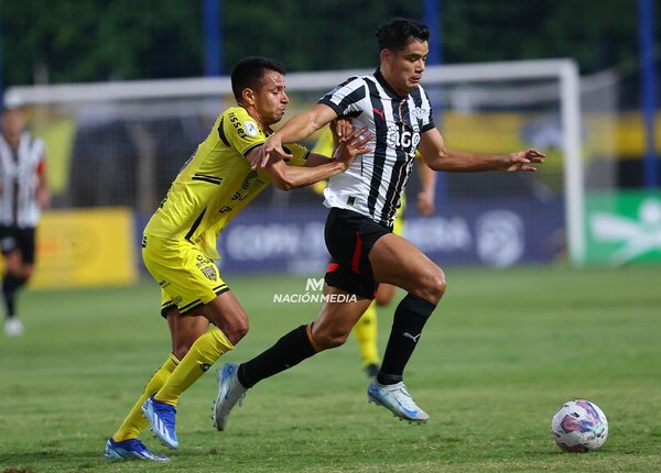 Versus / Libertad quiere seguir en racha y acercarse a Cerro