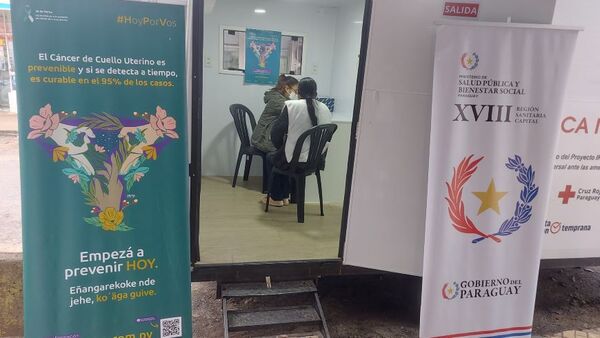 Jornada de atención en barrio Obrero para detección de cáncer de cuello uterino y mama