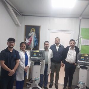 Entrega de equipos Biomédicos para el Hospital de Lambaré