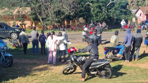 Accidente de motocicletas deja un fallecido y tres heridos en Azotey