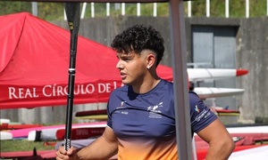 El caaguaceño Tomás Escobar se prepara para buscar una medalla en canotaje en el Asu 2025 - OviedoPress