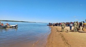 Una mujer falleció ahogada tras supuestamente ingresar con su auto al río Paraná - trece