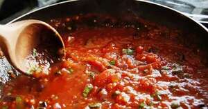 La Nación / Cocinar tomate en sofrito a fuego lento: ¿una joya antiinflamatoria?