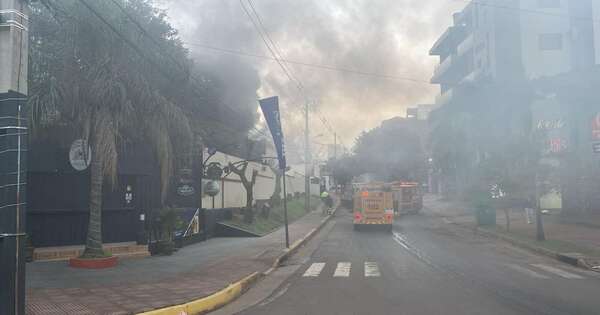 Diario HOY | Principio de incendio en hotel de Encarnación deja dos funcionarios hospitalizados