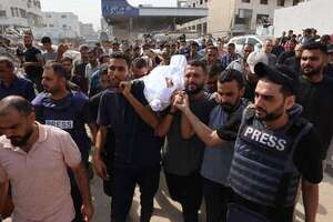 Gobierno de Gaza eleva a seis los periodistas asesinados en ataque israelí a reporteros de Al Jazeera - Mundo - ABC Color
