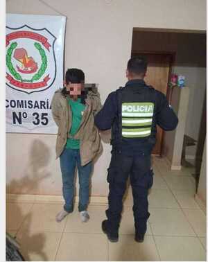 Popular / Karai acuchilló a poli en una despensa