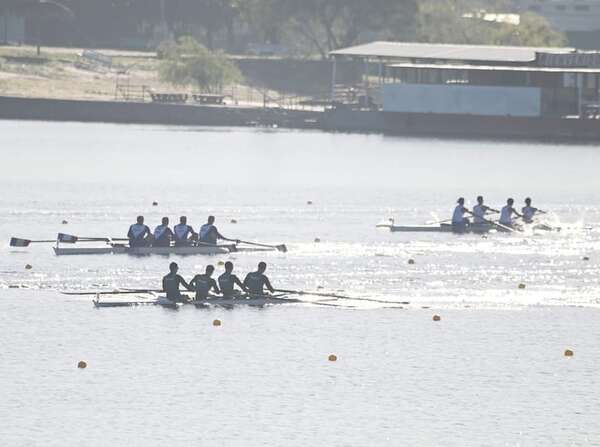 Juegos Panamericanos Junior: mañana de remo en la bahía de Asunción