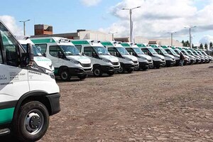 Gobierno del Paraguay, a través de Fundación Tesãi, brazo social de la Itaipú Binacional, entrega nueva tanda de ambulancias | DIARIO PRIMERA PLANA