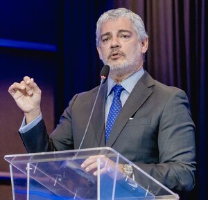 Geopolítica y proteccionismo: Bancarios de América alertan sobre la “Trumpulencia” como nuevo paradigma en el escenario global – La Mira Digital