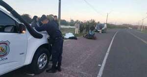Diario HOY | Fatal accidente en Ayolas: motociclista choca contra poste de la ANDE