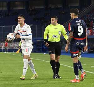 Debió ser penal para Nacional contra Cerro Porteño - Fútbol - ABC Color