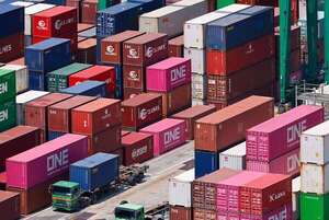 Trump prolonga 90 días la tregua arancelaria con China  - Mundo - ABC Color