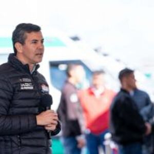 Presidente Peña refuerza salud pública con entrega histórica de 30 ambulancias que prestarán servicio en Coronel Oviedo y otras ciudades :: Presidencia de la República del Paraguay