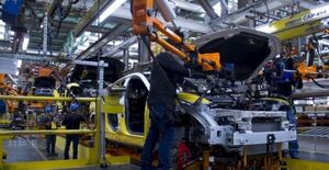 Ford invertirá USD 5.000 millones en planta de ensamblaje