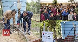 REMESOWSKI LOGRA ACCESO AL AGUA POTABLE EN LA ESC. DOMINGO ROBLEDO
