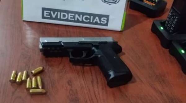 Abogado exviceministro dispara contra supuesto ladrón en Lambaré