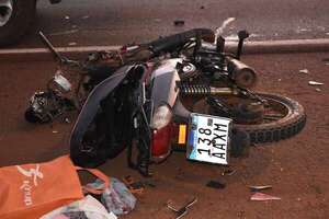 Choque frontal entre motocicletas deriva  en muerte de sexagenaria en Bella Vista - Policiales - ABC Color