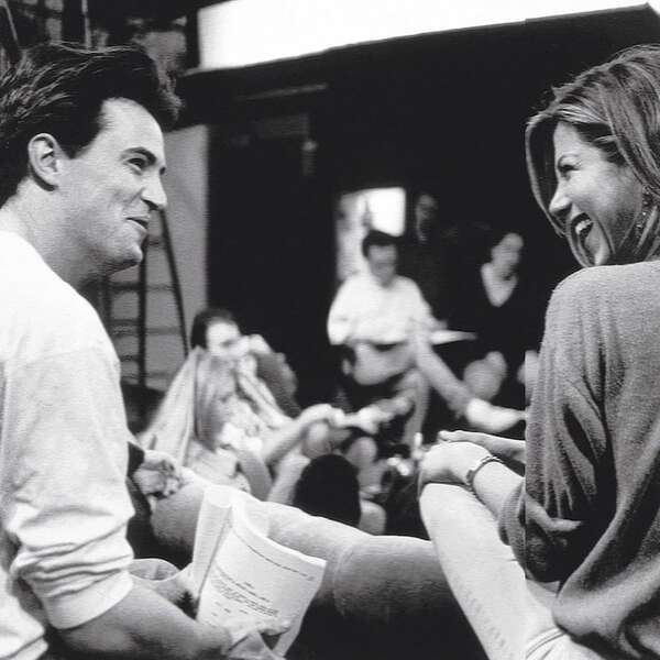 Jennifer Aniston revela el largo duelo del elenco de “Friends” por Matthew Perry - Gente - ABC Color