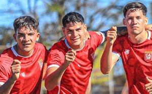 Versus / De la Bundesliga a brillar en el Nacional B