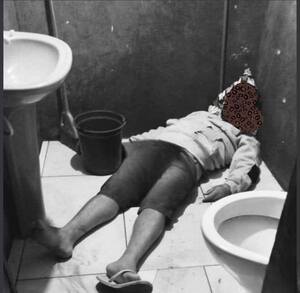 Popular / Lunes sangriento: Acribillan a un joven en el baño de su casa