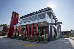 McDonald’s dona 9.200 juguetes para celebrar el Día del Niño - Negocios - ABC Color