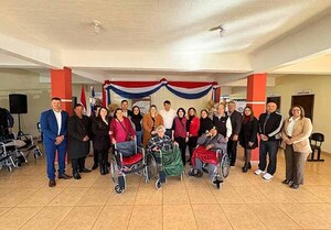 Aporte solidario de Taiwán beneficia a familias de Minga Guazú con donación de sillas de ruedas y frazadas | DIARIO PRIMERA PLANA