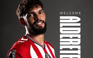Versus / ¡Sunderland anuncia oficialmente a Omar Alderete como refuerzo!